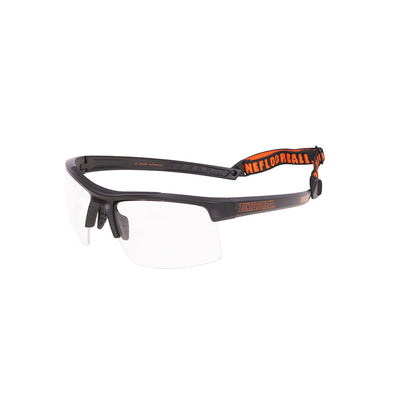 Zone innebandybriller av høykvalitet. Brillen kommer med en anti duggfunksjon for åhindre kondens når man spiller. Justerbar reim og brillen kommer med Zone sin beskyttelsesboks. 