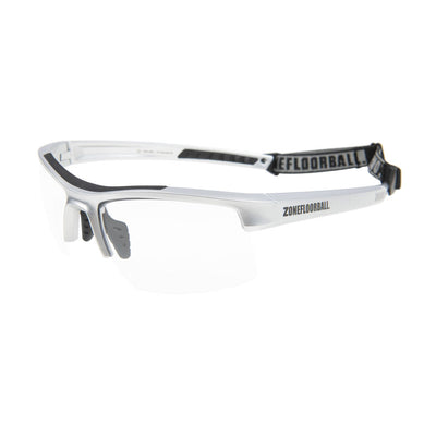 Zone Protector Jr briller Zone innebandybriller av høykvalitet. Brillen kommer med en anti duggfunksjon for åhindre kondens når man spiller. Justerbar reim og brillen kommer med Zone sin beskyttelsesboks. 