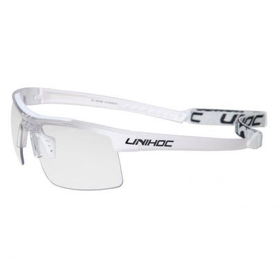 NERGY er Unihocs siste innovasjon innen briller, og det er en litt større modell med gummipanel montert på innsiden av innfatning