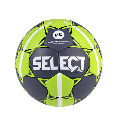 Select Solera er en meget populær håndball produsert i ekstra mykt og holdbart syntetisk lær. Den er produsert med en ny konstruksjon som skal gi et bedre grep og følelse